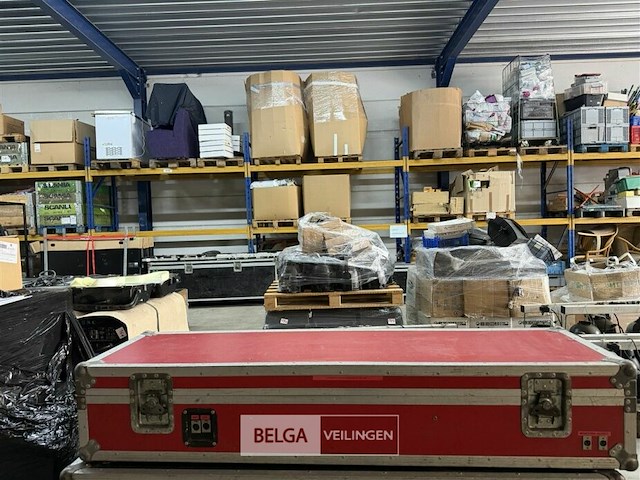 Flightcase leeg afm ± 147x57x27 - afbeelding 1 van  6