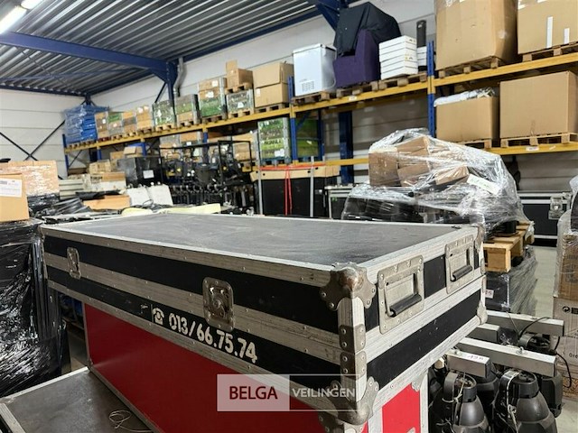 Flightcase leeg afm ± 150x57x26 - afbeelding 2 van  3