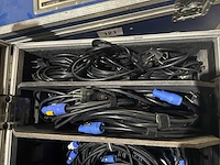 Flightcase met audio en voedingkabels - afbeelding 4 van  5