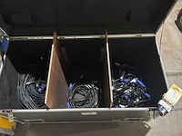 Flightcase met audio kabels