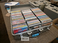 Flightcase met cd's - afbeelding 1 van  4