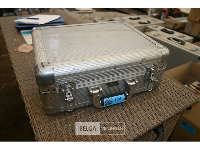 Flightcase met cd's - afbeelding 4 van  4