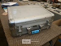 Flightcase met cd's - afbeelding 4 van  4