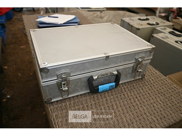 Flightcase met cd's - afbeelding 4 van  4