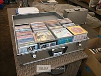 Flightcase met cd's - afbeelding 1 van  4