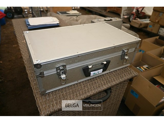 Flightcase met cd's - afbeelding 4 van  4