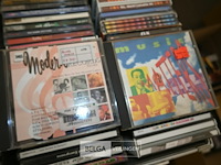Flightcase met cd's - afbeelding 3 van  4