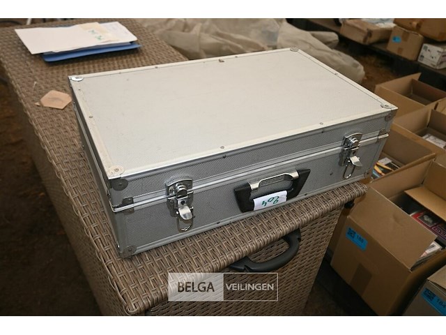 Flightcase met cd's - afbeelding 4 van  4