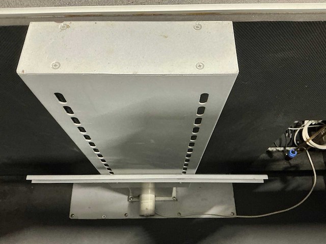 Flightcase met liftsysteem - afbeelding 4 van  6