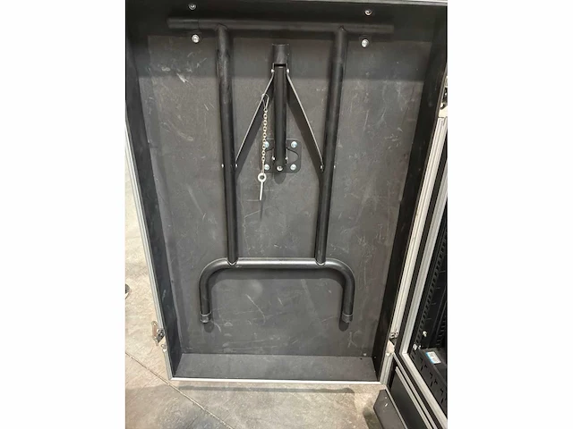 Flightcase met rack - afbeelding 2 van  8