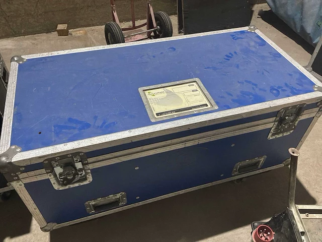 Flightcase met slingerlampen - afbeelding 4 van  4