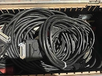 Flightcase met stroomkabels - afbeelding 4 van  4