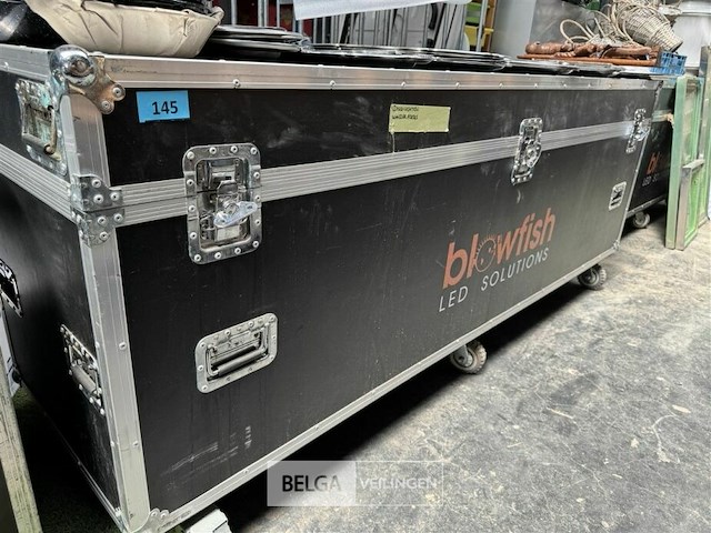 Flightcase op wielen l235cm - afbeelding 3 van  3