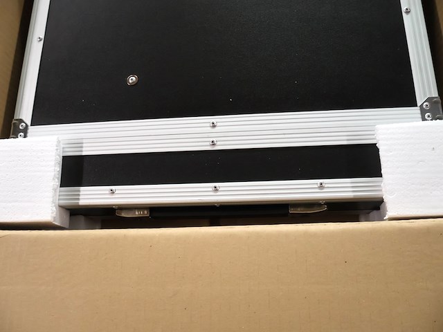 Flightcase te monteren - afbeelding 4 van  4
