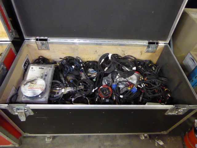 Flightcase vv inhoud - afbeelding 1 van  3