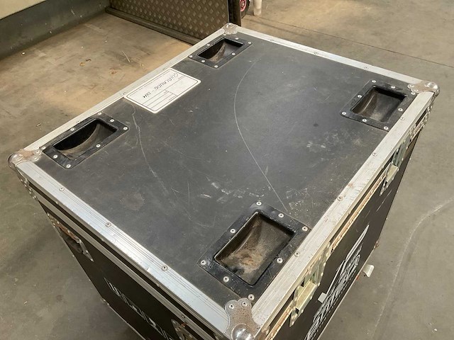 Flightcase - afbeelding 6 van  9