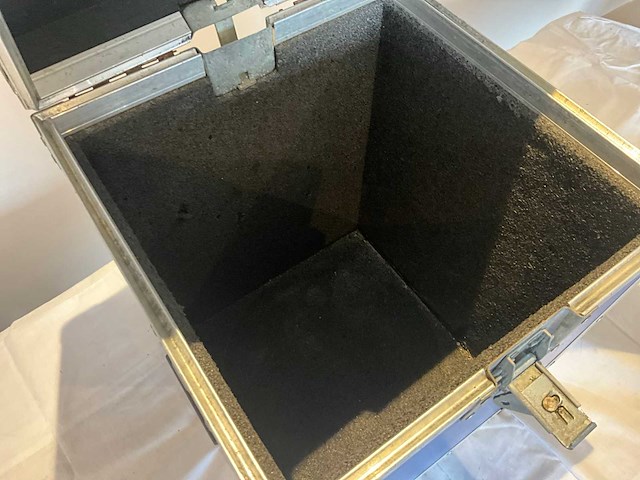 Flightcase - afbeelding 3 van  3