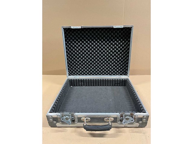 Flightcase - afbeelding 3 van  3