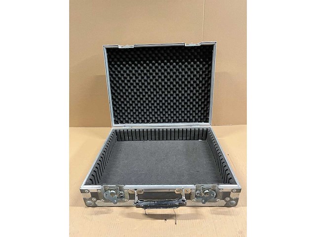 Flightcase - afbeelding 3 van  3