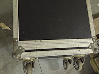 Flightcase - afbeelding 2 van  2