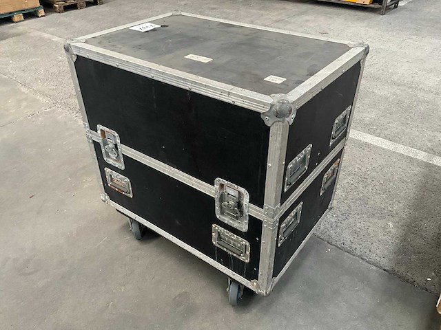 Flightcase - afbeelding 1 van  7