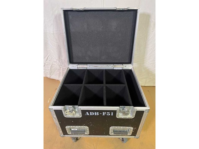Flightcase - afbeelding 4 van  5