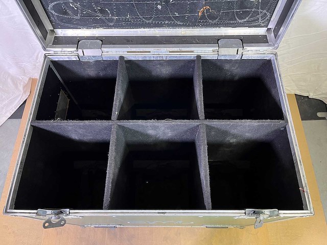 Flightcase - afbeelding 5 van  5