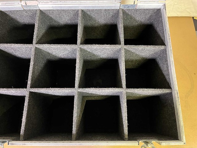 Flightcase - afbeelding 6 van  6