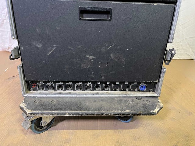 Flightcase - afbeelding 6 van  9