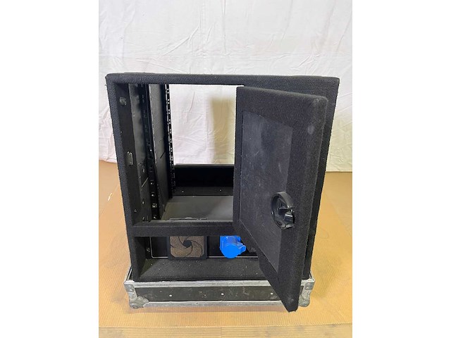 Flightcase - afbeelding 3 van  5