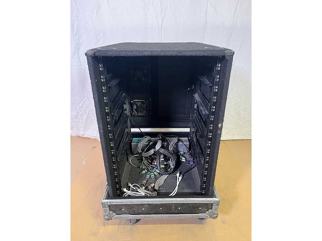 Flightcase - afbeelding 1 van  6