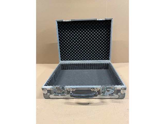 Flightcase - afbeelding 3 van  3