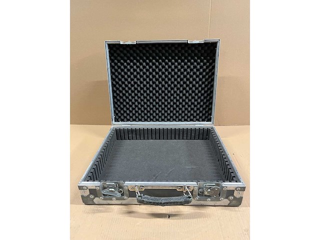 Flightcase - afbeelding 3 van  3