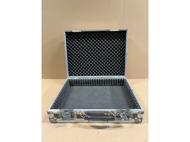 Flightcase - afbeelding 3 van  3