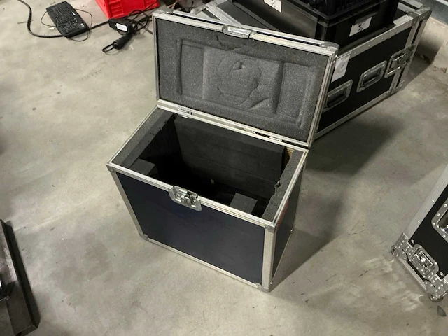 Flightcase - afbeelding 1 van  3