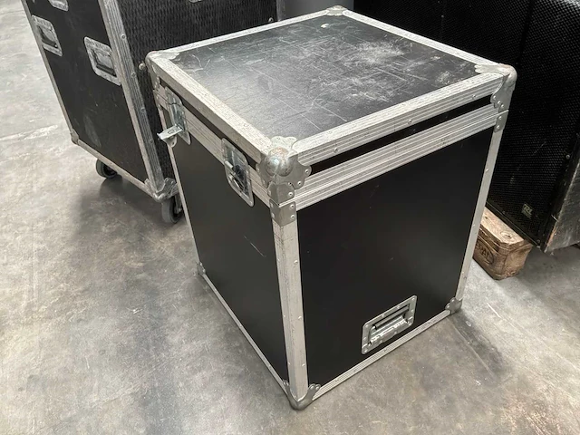 Flightcases (2x) - afbeelding 7 van  8