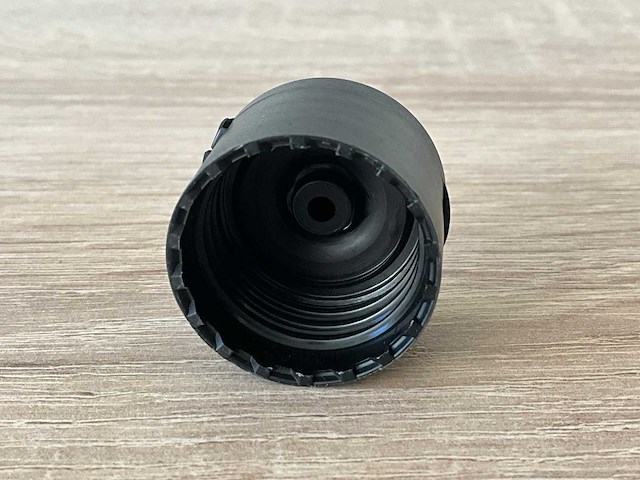 Fliptop cap 24/410 pp mat zwart, orifice 3,1 mm overige verpakkingsmaterialen (6441x) - afbeelding 5 van  6