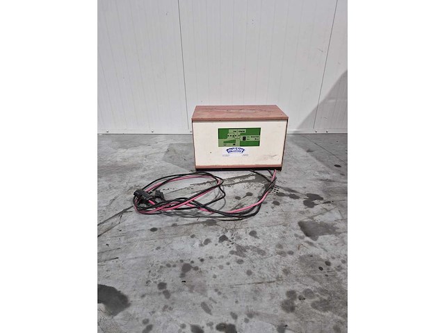 Floor cleaner - defect - afbeelding 4 van  4