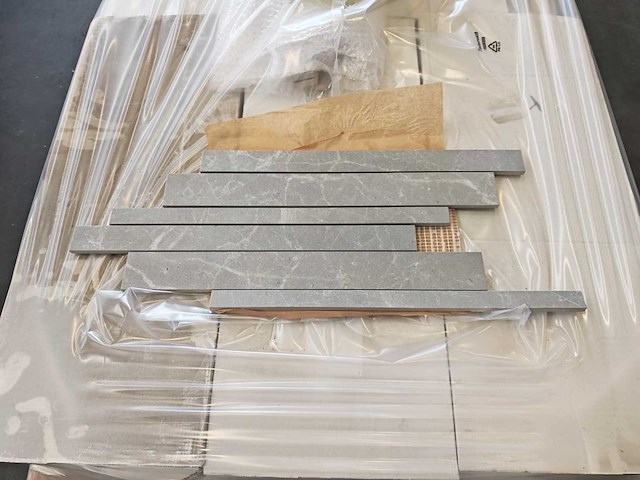 Floorgres stontech 4.0 grijs muretto wandtegel 21x40 cm 6.64 m² - afbeelding 2 van  6