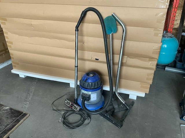Floorpul lion 15 industriële stofzuiger - afbeelding 1 van  4