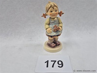 Flower girl - afbeelding 1 van  3