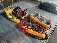 Fluke diverse multi meters (4x) - afbeelding 1 van  6