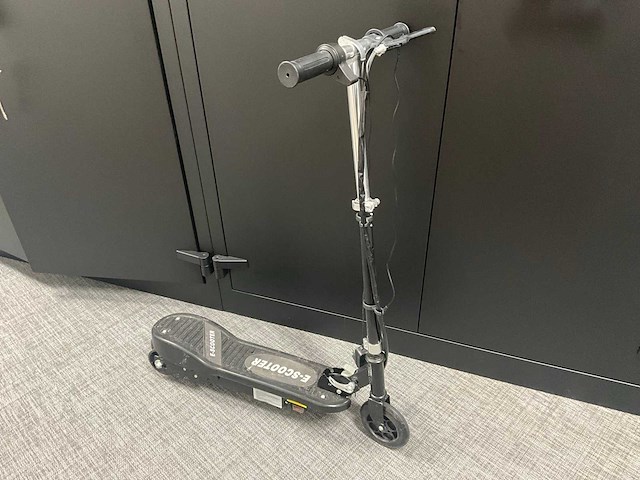 Flyblade fb cd02 e-scooter - afbeelding 1 van  5