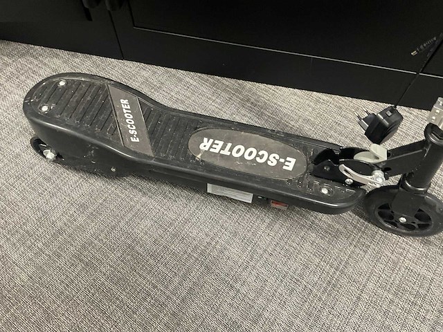 Flyblade fb cd02 e-scooter - afbeelding 2 van  5