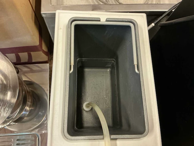 Foamini slagroommachine - afbeelding 2 van  2
