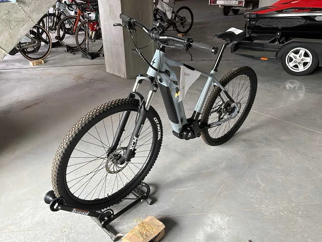 Focarini repace elektrische mountainbike ongebruikt - afbeelding 1 van  9