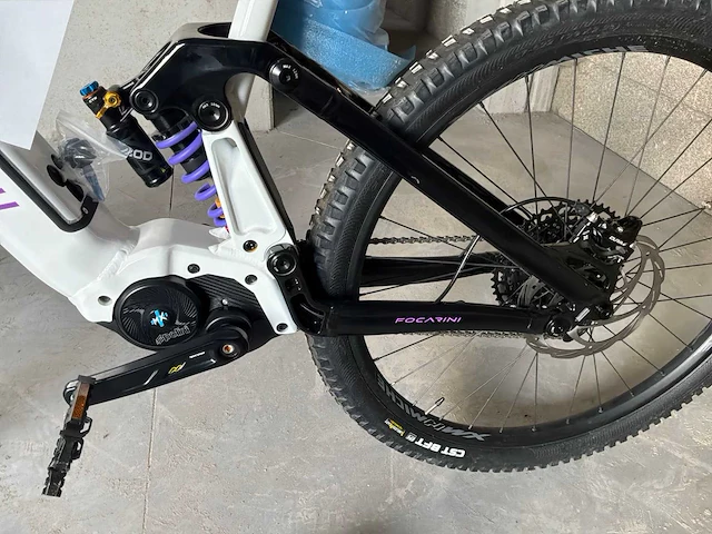 Focarini veleno elektrische mountainbike ongebruikt - afbeelding 5 van  10