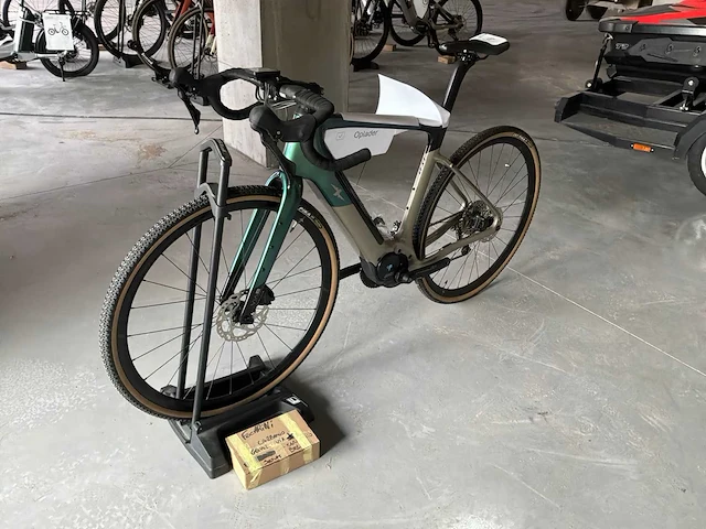 Focarini via+ elektrische racefiets ongebruikt - afbeelding 1 van  8