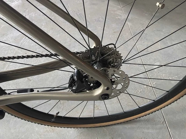Focarini via+ elektrische racefiets ongebruikt - afbeelding 5 van  8