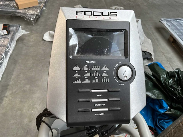 Focus fox 6 crosstrainer - afbeelding 5 van  8